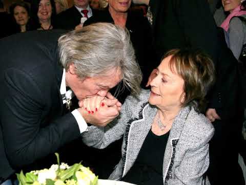 ALAIN DELON & ANNIE GIRARDOT GAVIOTA HERIDA (NANA MOUSKOURI)