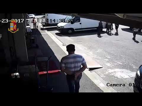 Operazione polizia squadra mobile Prato