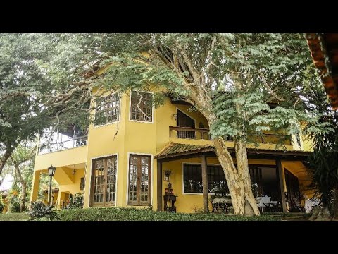 Fernando Bertozzi mostra casa para férias em Búzios