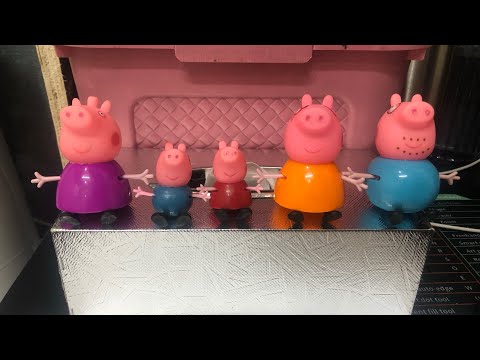 Peppa Pig Jumping on the Pool - Nursery Rhymes - 5 little Monkeys Jumping on the Bed
