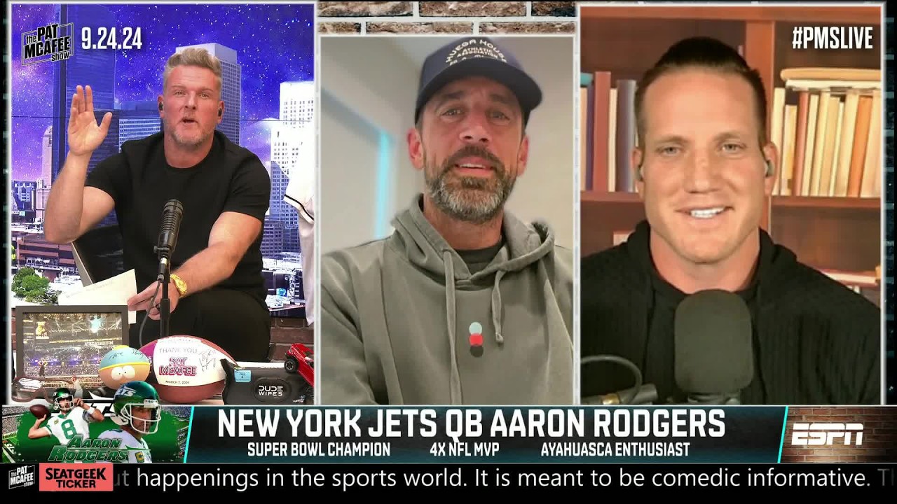 AARON RODGERS TUESDAY 👀 Awkward hug w/ Robert Saleh, Week 3's action & MORE | The Pat McAfee Show