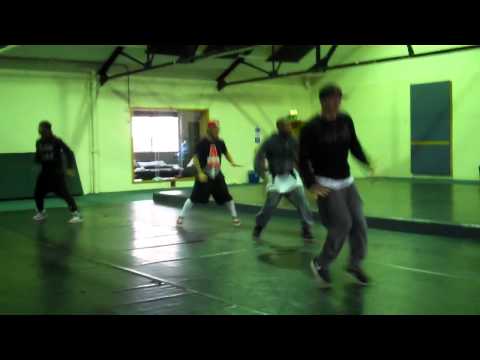 JLS Choreographer Leon Petit the Teaching the dancers Have your way