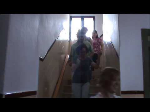 Happy - Colegio Paideuterion Cáceres