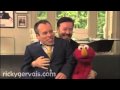 Elmo Pops In To See Ricky Gervais In London