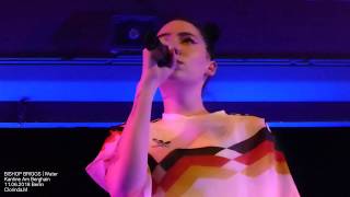 BISHOP BRIGGS | Water [Acoustic] (Berlin 11.06.2018)
