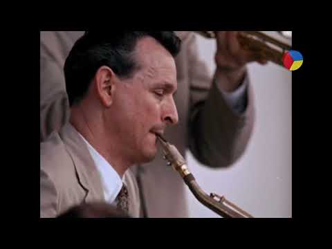 1 ♪ The Train and the River - Jimmy Giuffre Trio