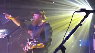 Eric Paslay - Young Forever (Shelby Twp, MI 3-16-2018)