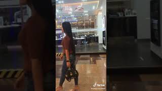 Download lagu Tiktok abg goyang pantat hot(5) mp3