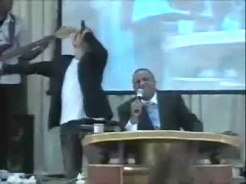 DEUS DAS CAUSAS IMPOSSIVEIS - DAVI SACER -APASCENTAR 03/05/2011