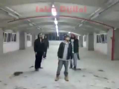 Contra & Sokrat ST & Red - Promil (Kısa kamera arkası)