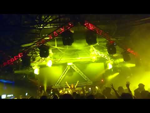 Aly and Fila playing Everything - Vast Vision ft Fisher @ FSOE 500 Argentina