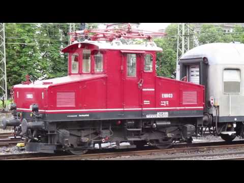 Zug Dreifachtraktion, silberne Silberlinge, Vlexx Doppeltraktion, Railpromo, Loks