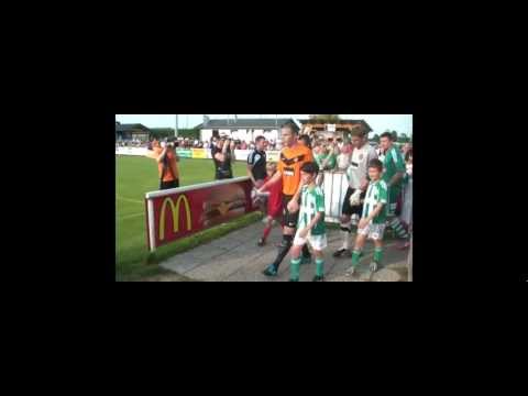 SK Rapid Wien - Dundee United FC - Einlauf der kleinen "Grün-Weißen" vom SKW1933