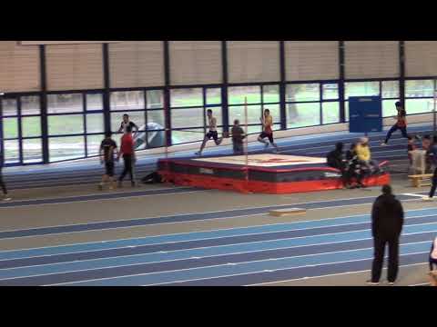 Championnats Essonne 22/12/2018 Eaubonne 200m serie JUM