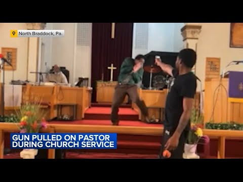 Man points gun at pastor during sermon in Pennsylvania | VIDEO