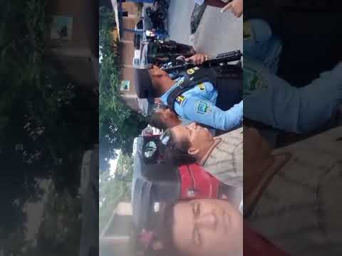 Pobladores de colonia Los Pinos se toman tramo carretero en mal estado