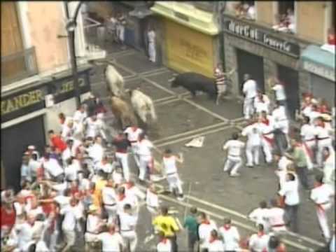 July 7 2003 encierro with Alcurracén bulls in Pamplona