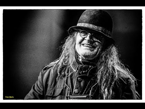 Pelle Miljoona 70V 19.12. 2025 Helsinki Kulttuuritalo pitkä versio