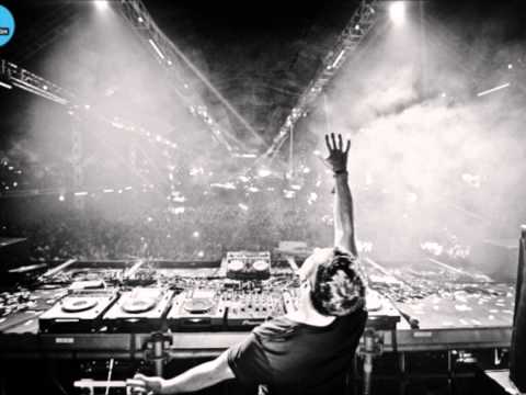 Nicky Romero vs  Kaskade - Turn it Down Toulouse (Kaskade MashUp)