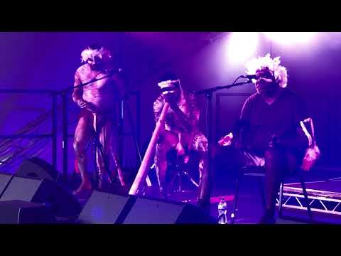 Larry Gurruwiwi and Malawurr at WOMAD 2019