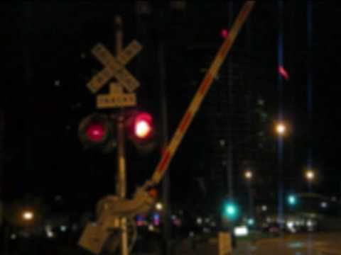 Electroliners "Loose Caboose" (Bassbin Twins Remix)