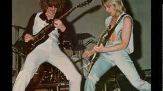 22  Mott The Hoople   So Sad with lyrics