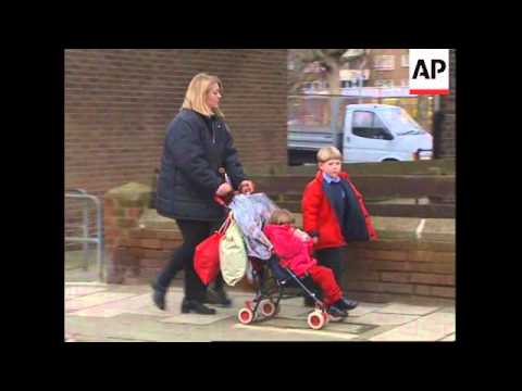 UK: LONDON: APTN VISITS CAMILLA ROAD