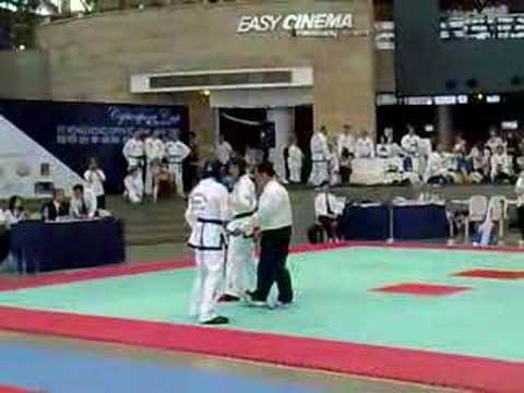 U18 male individual black belt sparring Final UK vs UK