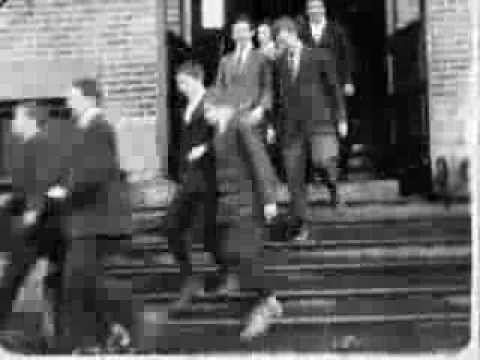 1913 Nelson - Horses at the firehall