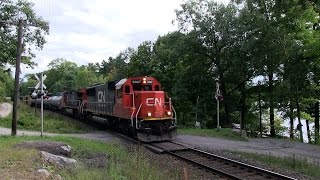 preview picture of video 'CN 5447 at Mactier (14SEP2014)'