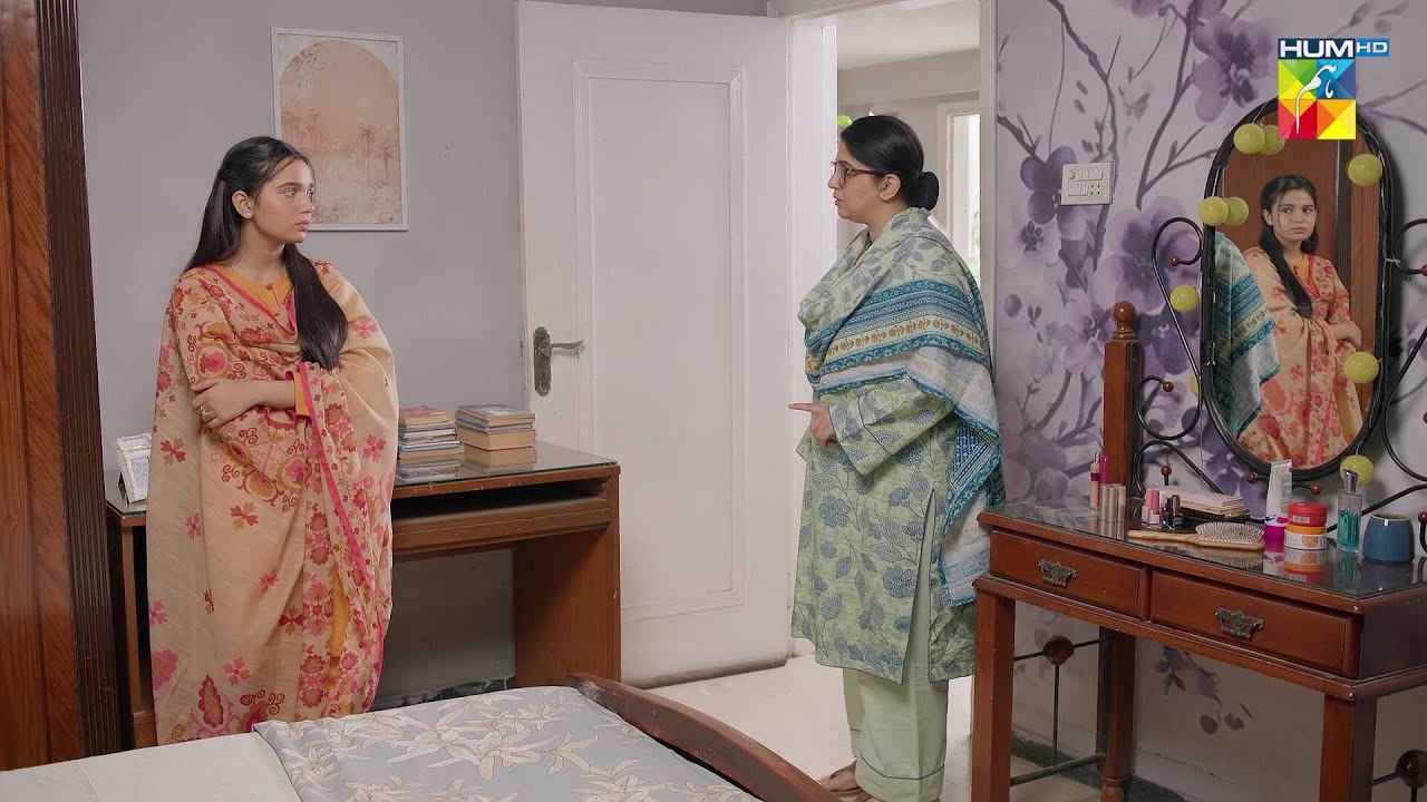 Larkay Walon Ke Samny Naqab Pehan Kar Ana..! #daamemohabbat - HUM TV