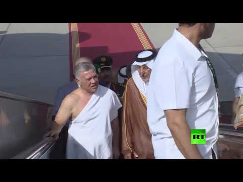 لحظة وصول الملك الأردني عبدالله الثاني الى السعودية