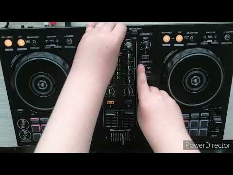 First DJ Set on Pioneer DJ DDJ-400 (reuploaded) (2020)