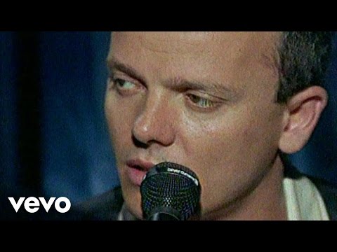 Gigi D'Alessio - Un Nuovo Bacio (International Version)