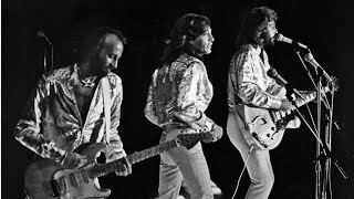 The Bee Gees - Reaching Out (1979)