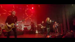 The Gathering - Mandylion (intro) / Eleanor - Le Trianon 21/05/2026