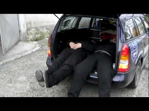 Honn Kong Feat. Chaliani - Куката(Алтернативен Клип)