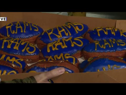 LA's landmark donut shop celebrates Super Bowl LVI