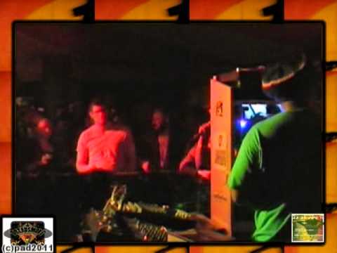 CHANNEL ONE ft ras kayleb (uk) - Jah lead di way (uk selection pt3) @ irie vibes 22-7- 2011