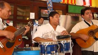 Perfidia : Street bar in Havana, Cuba, featuring the Tres