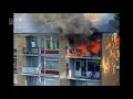 Gevel woning Rotterdam eruit geblazen door explosie