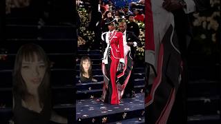 Download lagu Sorry we didn’t talk about these looks earlier 😭 best of met gala #metgala #metgala2025 #fashion mp3