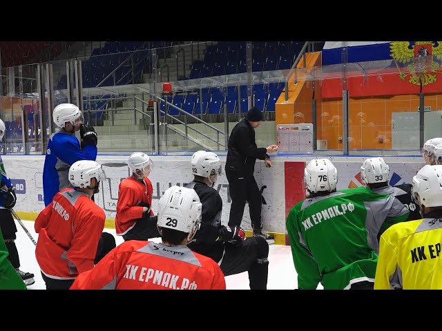 Хоккеисты «Ермака» отправляются в выездное турне