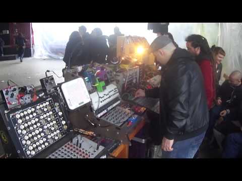 Doctors Analog (25eme Dimension vs Asphalt Pirates)@ Into The Roots Silverado Torino 22-03-2014