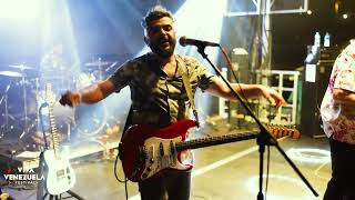 Los Amigos Invisibles - Ponerte En Cuatro (Live)