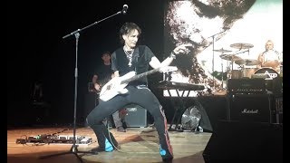 Steve Vai se divertindo em show no Rio de Janeiro (Intro band)