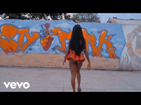 Smokealot - Rich Fi Life (Official Music Video)