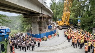 Download lagu UPDATE AKHIR TAHUN PENGERJAAN FLYOVER SITINJAU LAUIK !! Crane Seharga Miliyaran Sudah Berdatangan mp3 Download lagu UPDATE AKHIR TAHUN PENGERJAAN FLYOVER SITINJAU LAUIK !! Crane Seharga Miliyaran Sudah Berdatangan mp3