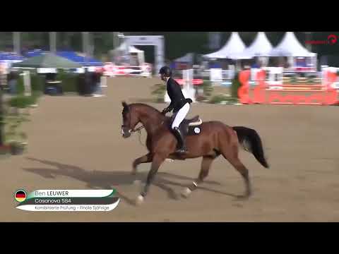 Casanova v. Cascadello I und Ben Leuwer – Teilprüfung Springen im Bundeschampionat der 5j. VS-Pferde