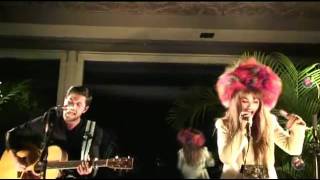 Aura Dione   SHOWCASE PURO SKY LOUNGE